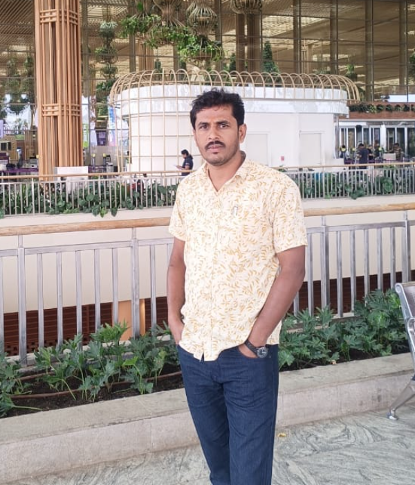 https://vokkaligas.com/v-vivah/v-images/female.png
