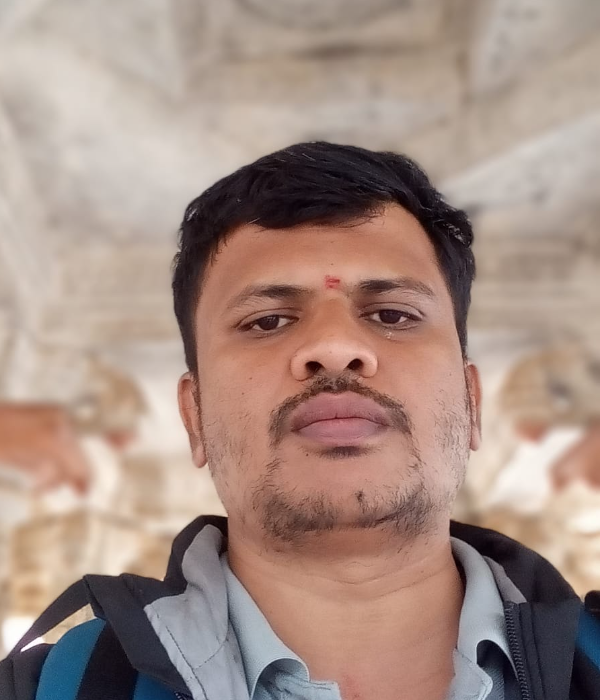 https://vokkaligas.com/v-vivah/v-images/female.png