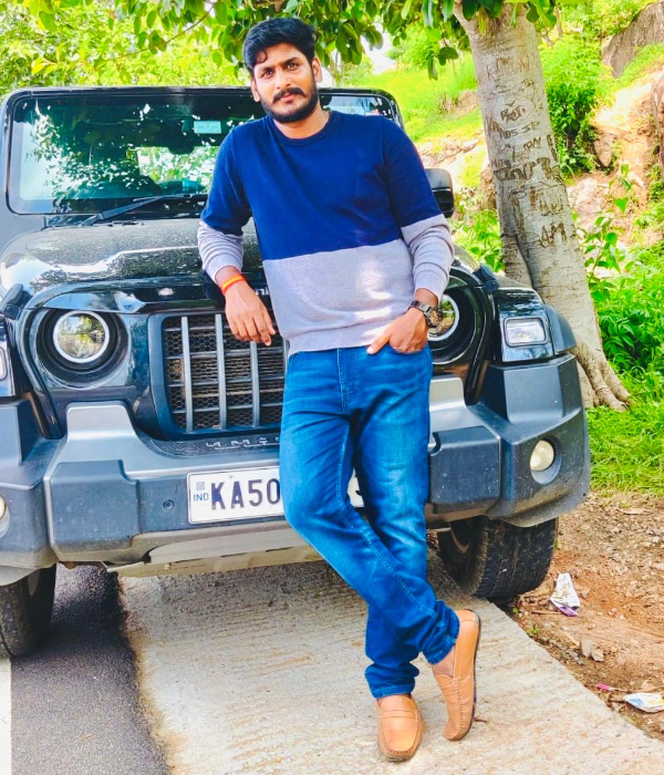 https://vokkaligas.com/v-vivah/v-images/female.png