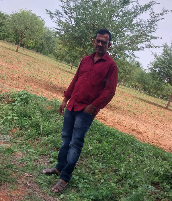 https://vokkaligas.com/v-vivah/v-images/female.png