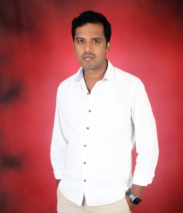 https://vokkaligas.com/v-vivah/v-images/female.png
