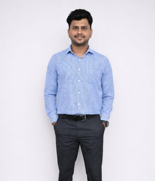 https://vokkaligas.com/v-vivah/v-images/female.png