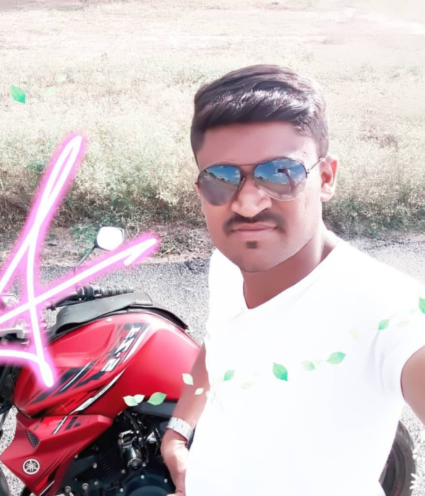 https://vokkaligas.com/v-vivah/v-images/female.png