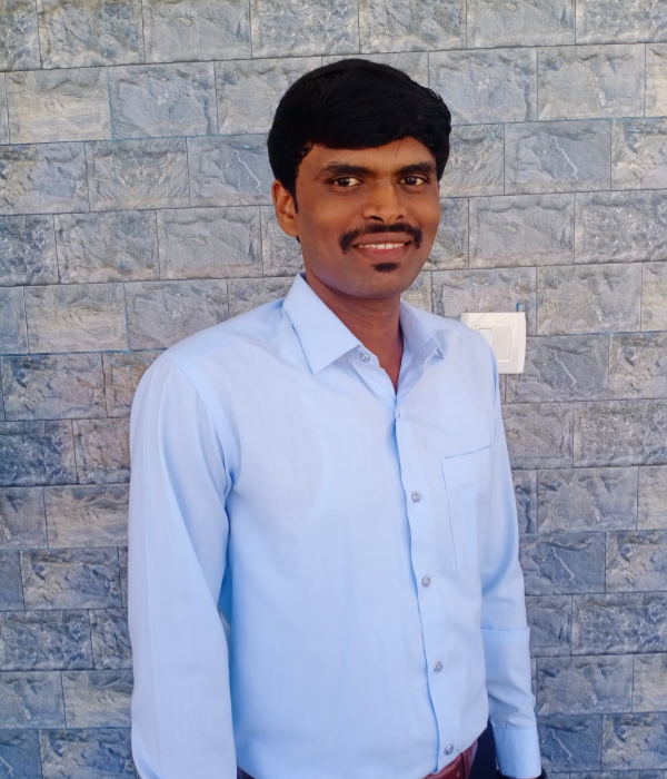https://vokkaligas.com/v-vivah/v-images/female.png