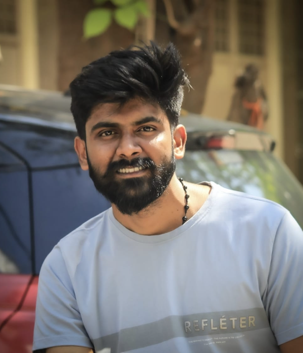 https://vokkaligas.com/v-vivah/v-images/female.png
